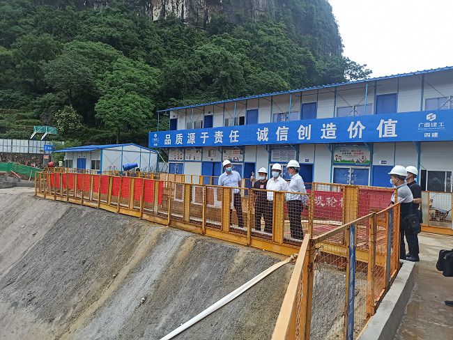 调研现场650.jpg