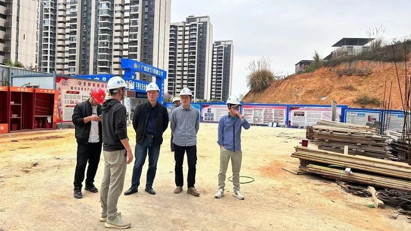 第一分公司和直属分公司领导班子成员到项目一线督战2.jpg
