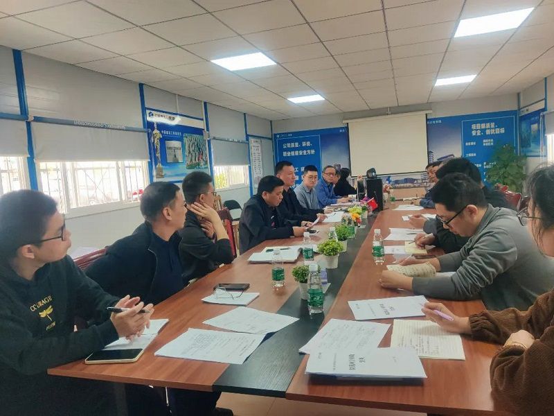 第一分公司和直属分公司领导班子成员到项目一线督战3.jpg