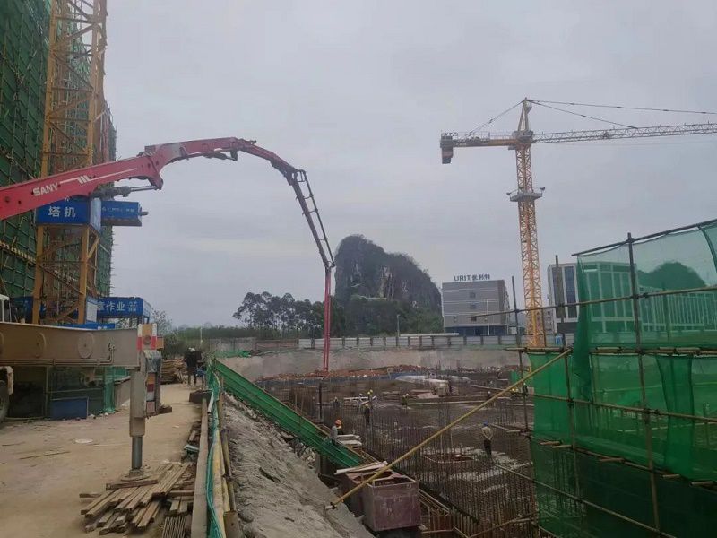 高新项目施工现场2.jpg