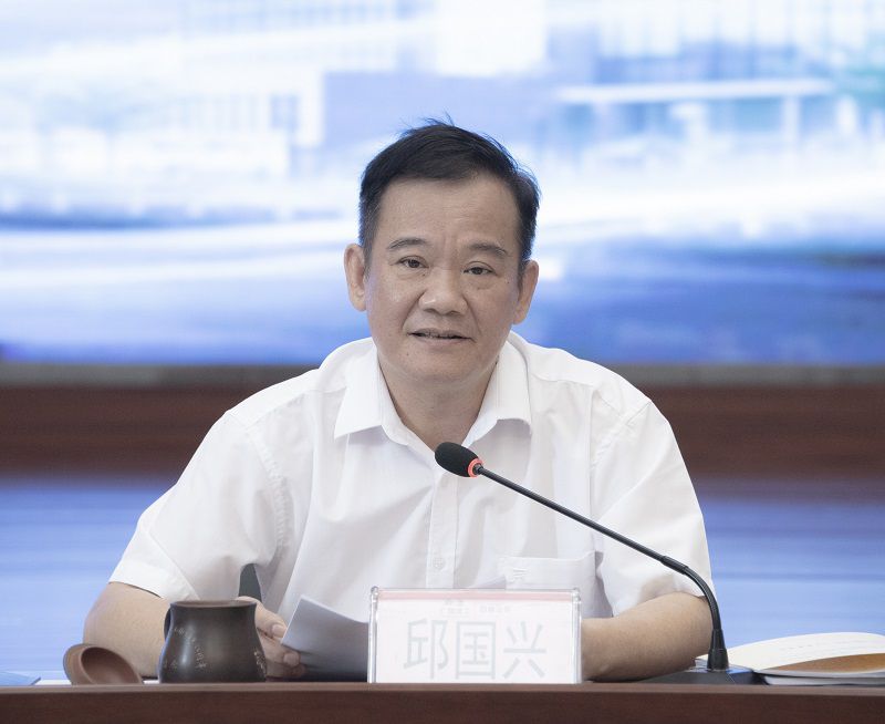 邱董讲话（800图）.jpg