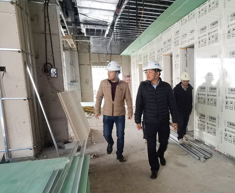 李友胜带队到南宁分公司项目开展四季度综合大检查800.jpg