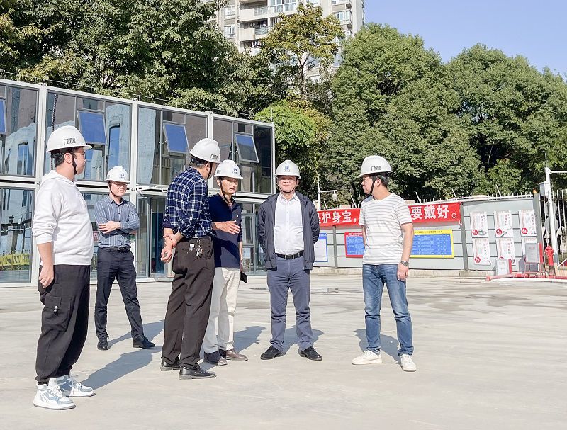 邱董广东调研800.jpg