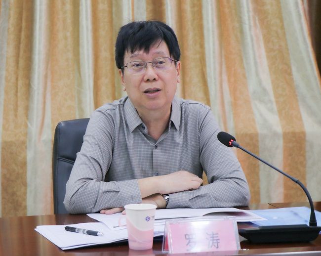罗总讲话（修图）.jpg