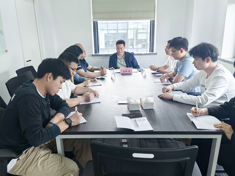 伍书记华东中心、三分浙江办事处调研.jpg