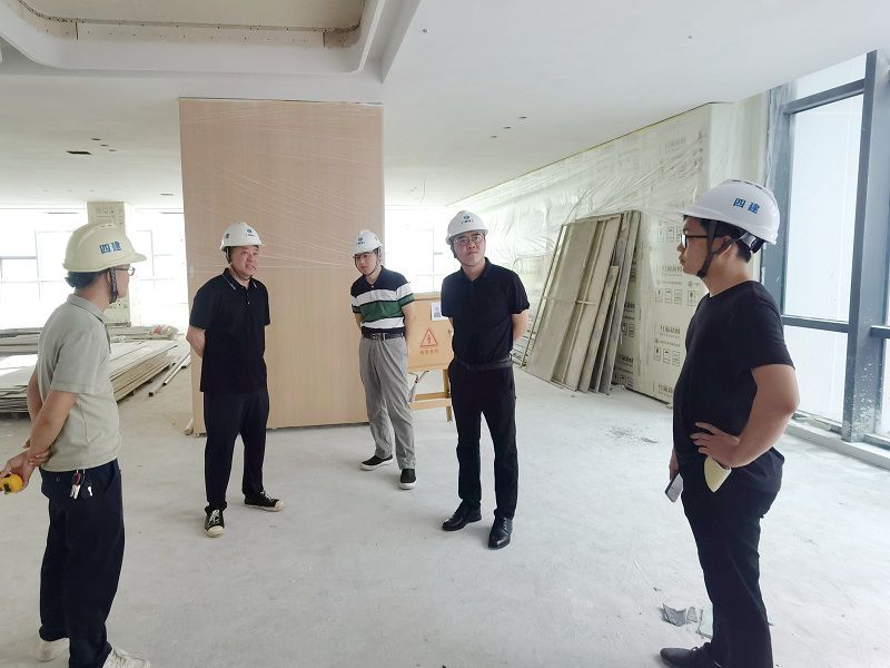 【打好打赢“三大攻坚战”·抓生产稳发展】叶茂林到南宁分公司广西医科大学东盟国际口腔医学院项目督导推进工作800.jpg