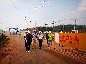 李友胜带队到南宁分公司玉洞大道项目开展安全生产检查“回头看”工作