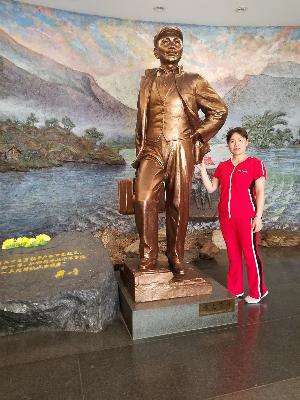 把青春献给建筑事业的女科长  ——记2018年公司首届“巾帼标兵”李玲