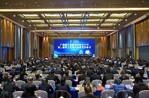 公司在集团公司二届五次职代会上 斩获多项殊荣
