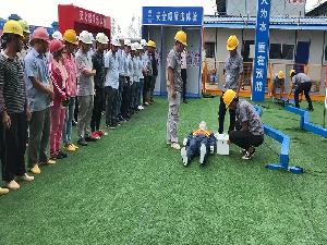 十一分公司一项目人员开展安全演练活动